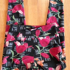 LULAROE Leggings Floral OS